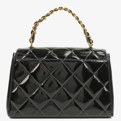 Chanel CC Flap Doppelketten-Tasche aus schwarzem gestepptem Patentleder