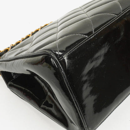 Chanel CC Flap Doppelketten-Tasche aus schwarzem gestepptem Patentleder