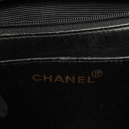 Chanel CC Flap Doppelketten-Tasche aus schwarzem gestepptem Patentleder