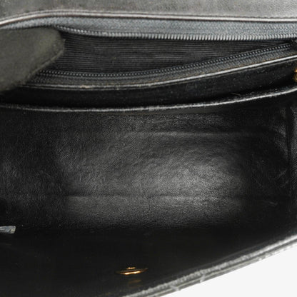 Chanel CC Flap Doppelketten-Tasche aus schwarzem gestepptem Patentleder