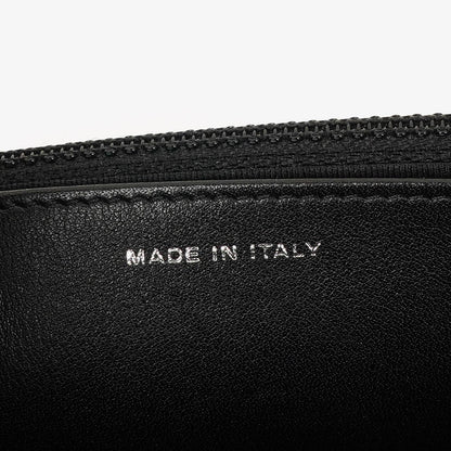 Chanel Wallet On Chain WOC aus schwarzem gestepptem Lackleder mit silberfarbenen Beschlägen