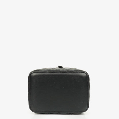 Chanel Vanity Case in Schwarz mit Steppung
