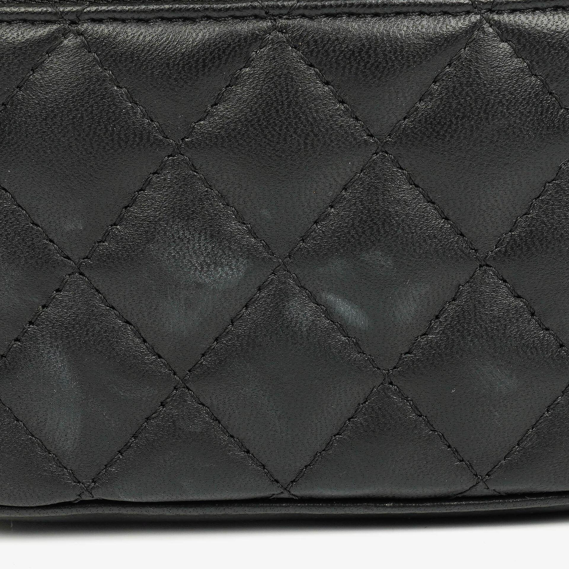 Chanel Vanity Case in Schwarz mit Steppung