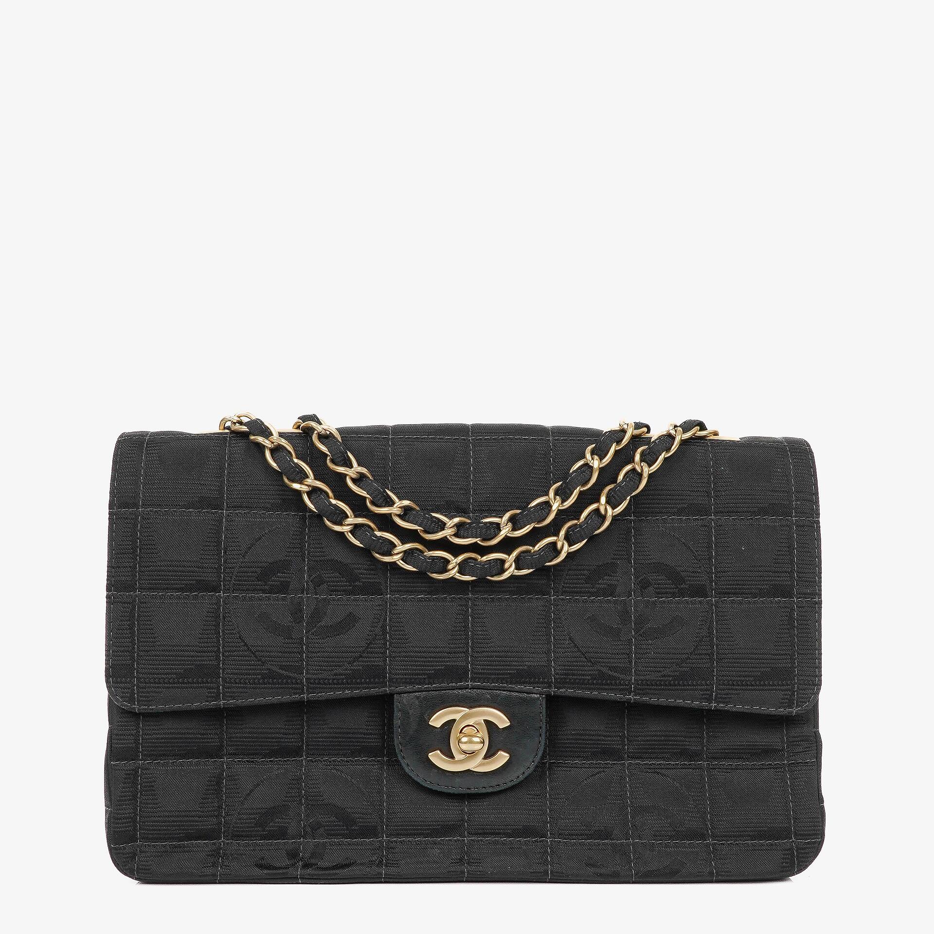 Chanel Travel Line Chocolate Bar Single Flap Tasche in Schwarz