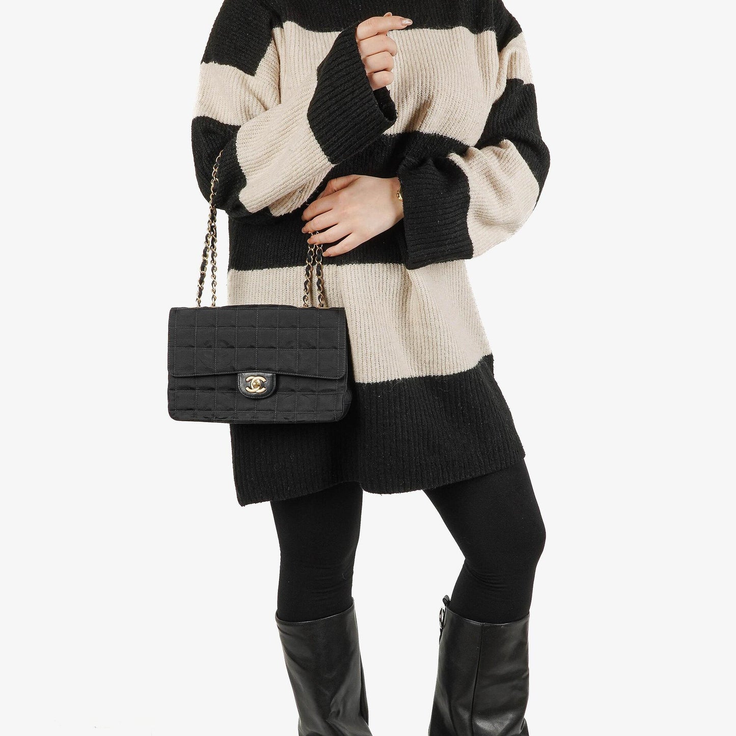 Chanel Travel Line Chocolate Bar Single Flap Tasche in Schwarz