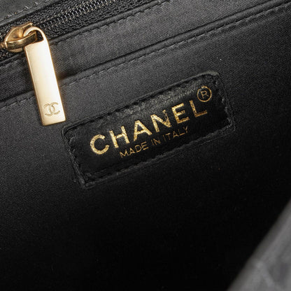 Chanel Travel Line Chocolate Bar Single Flap Tasche in Schwarz