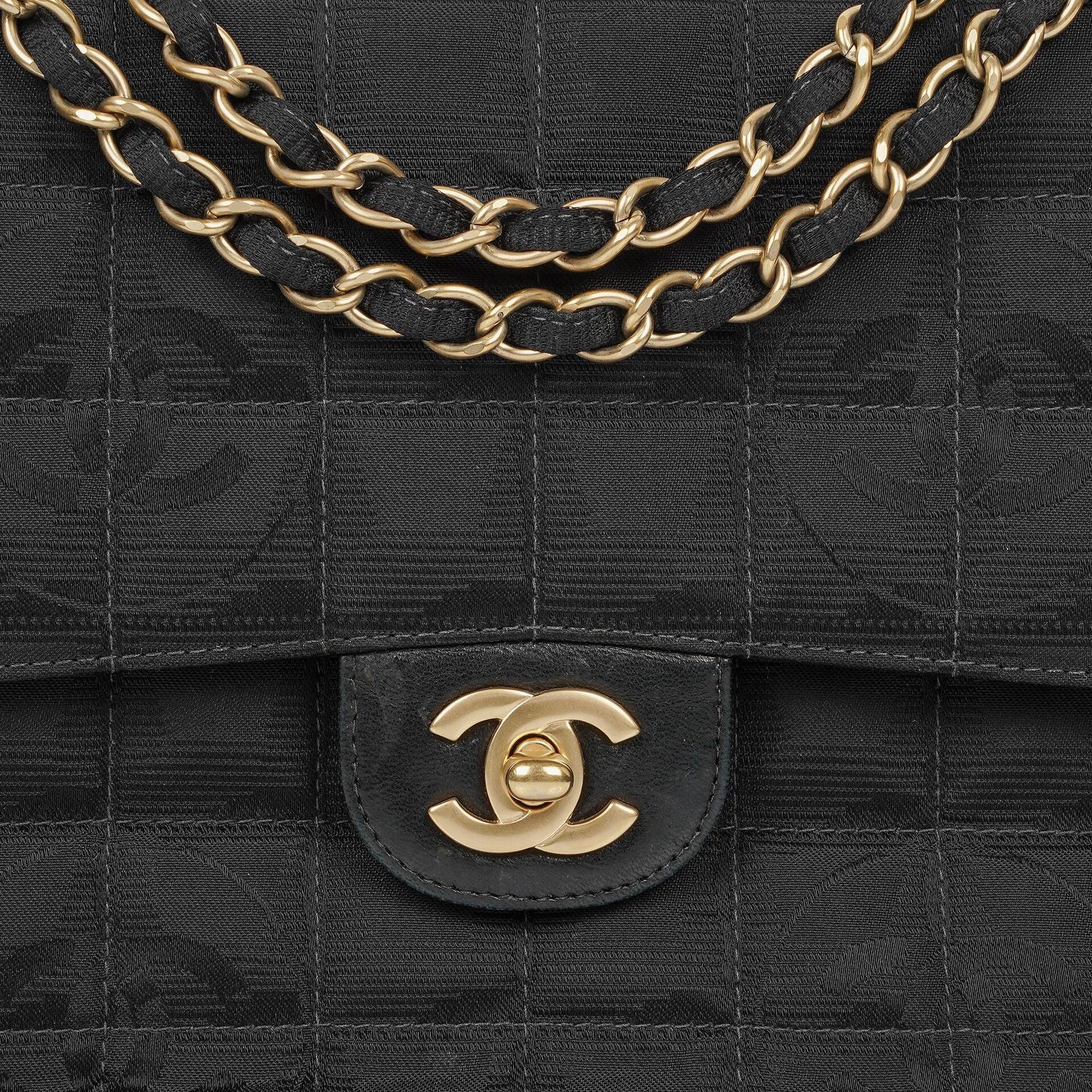 Chanel Travel Line Chocolate Bar Single Flap Tasche in Schwarz