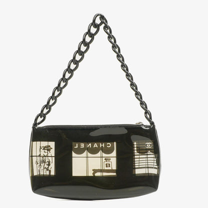 Chanel Schultertasche aus schwarzem Vinyl mit Maison-Fensterdruck, 2003-2004
