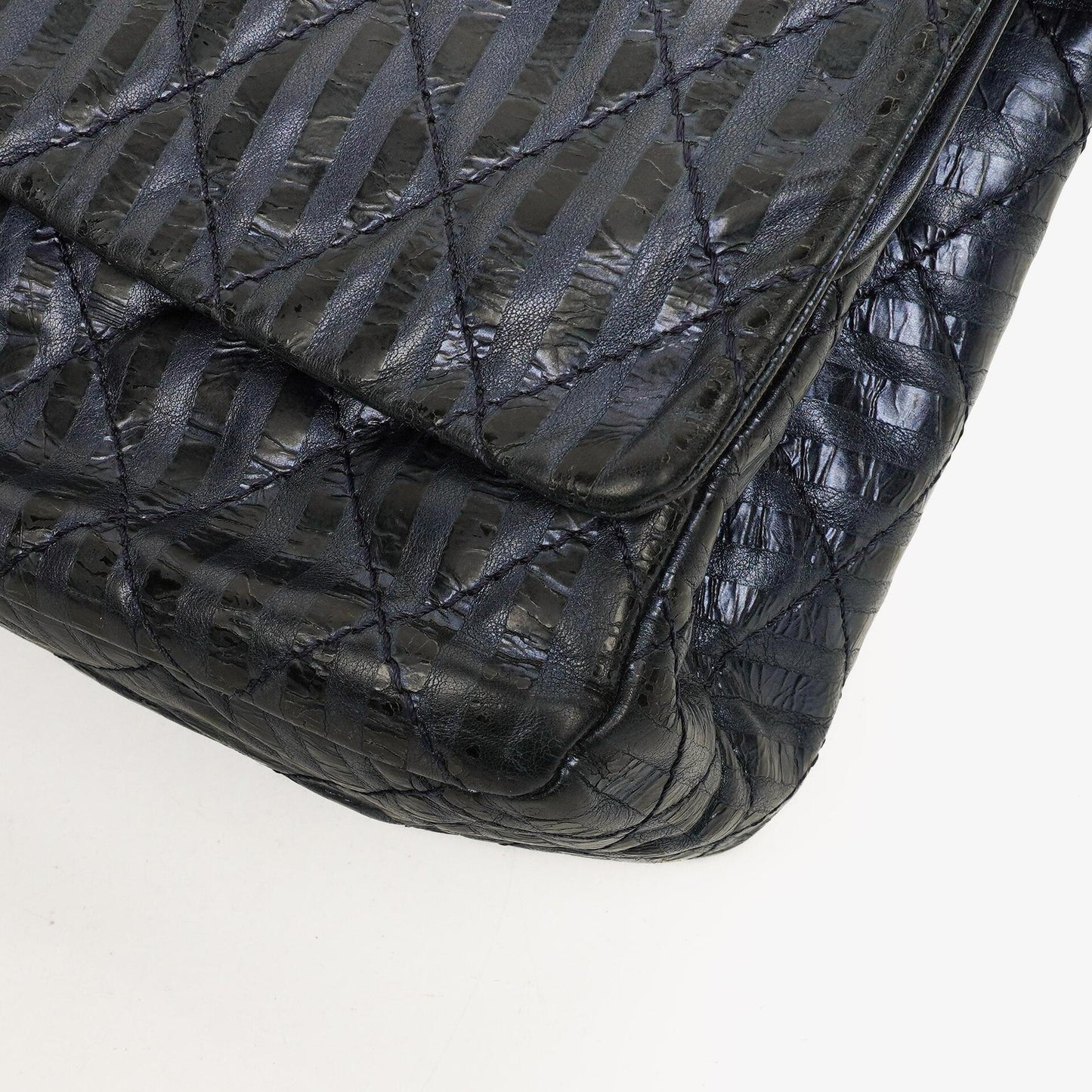 Chanel 2.55 Reissue 227 Jumbo Flap Tasche in Blau Metallic gestreiftem gestepptem Kalbsleder