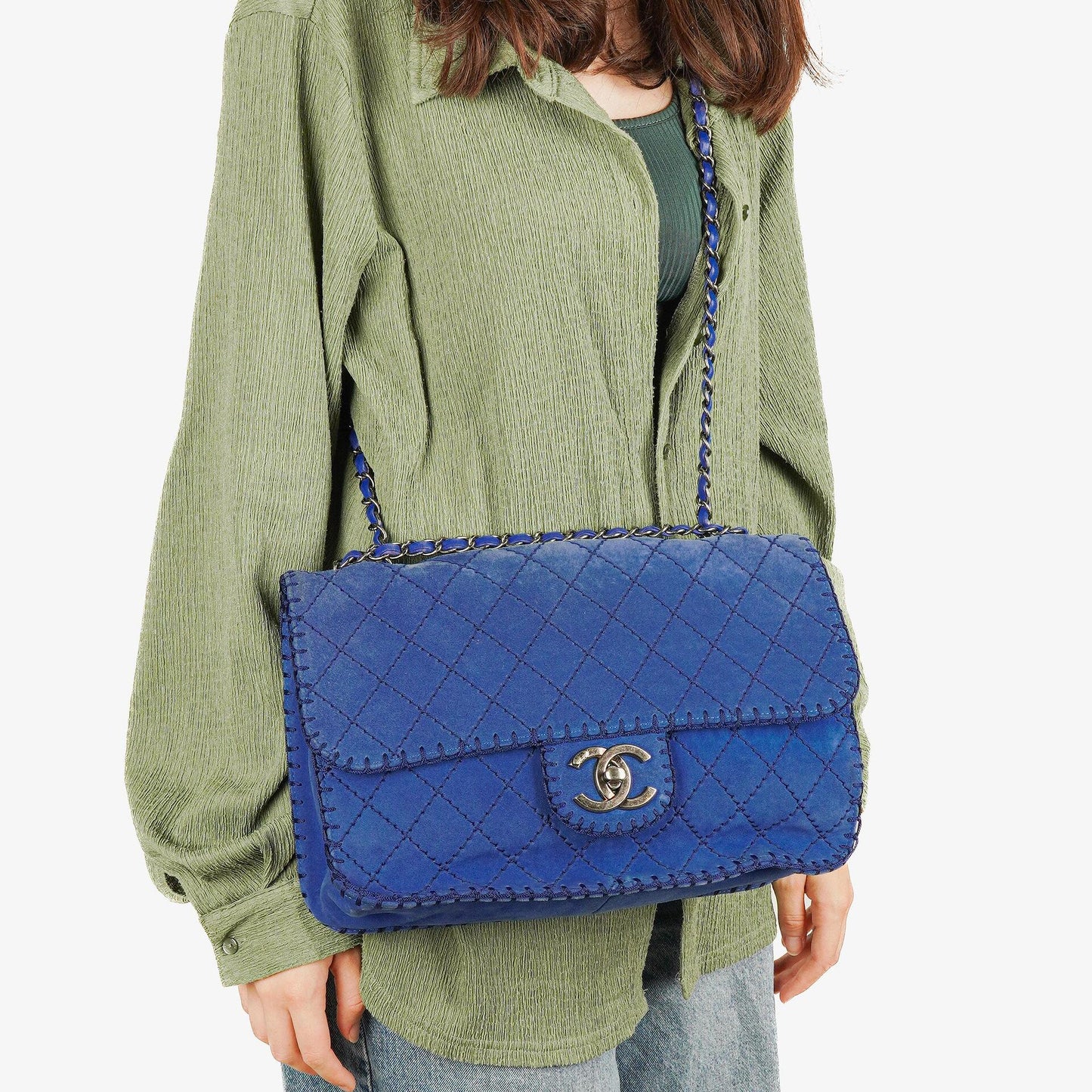 Chanel Large Flap Tasche aus blauem gestepptem Wildleder mit Whipstitch
