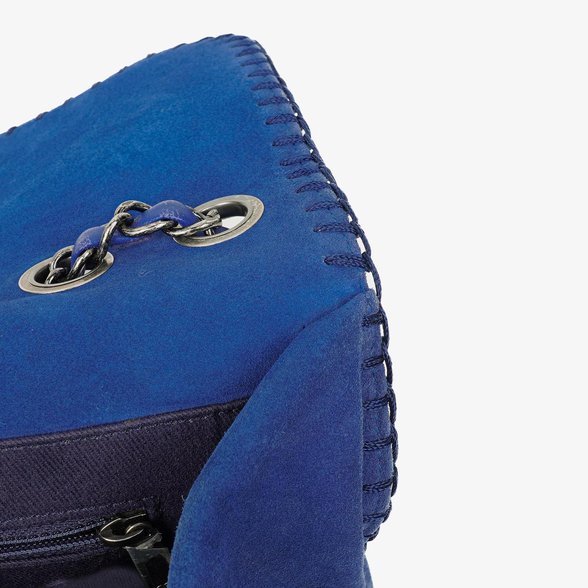 Chanel Large Flap Tasche aus blauem gestepptem Wildleder mit Whipstitch