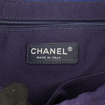 Chanel Large Flap Tasche aus blauem gestepptem Wildleder mit Whipstitch