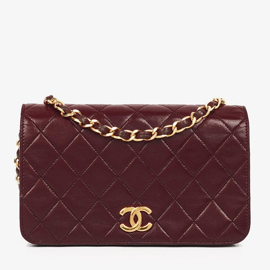 Chanel Mini Classic WOC Full Flap Geldbörse mit Kette aus gestepptem bordeauxfarbenem Lammleder mit 24K vergoldeter Hardware