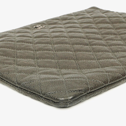 Chanel Boy Kosmetiktasche Groß Metallic Kaviar Steppung