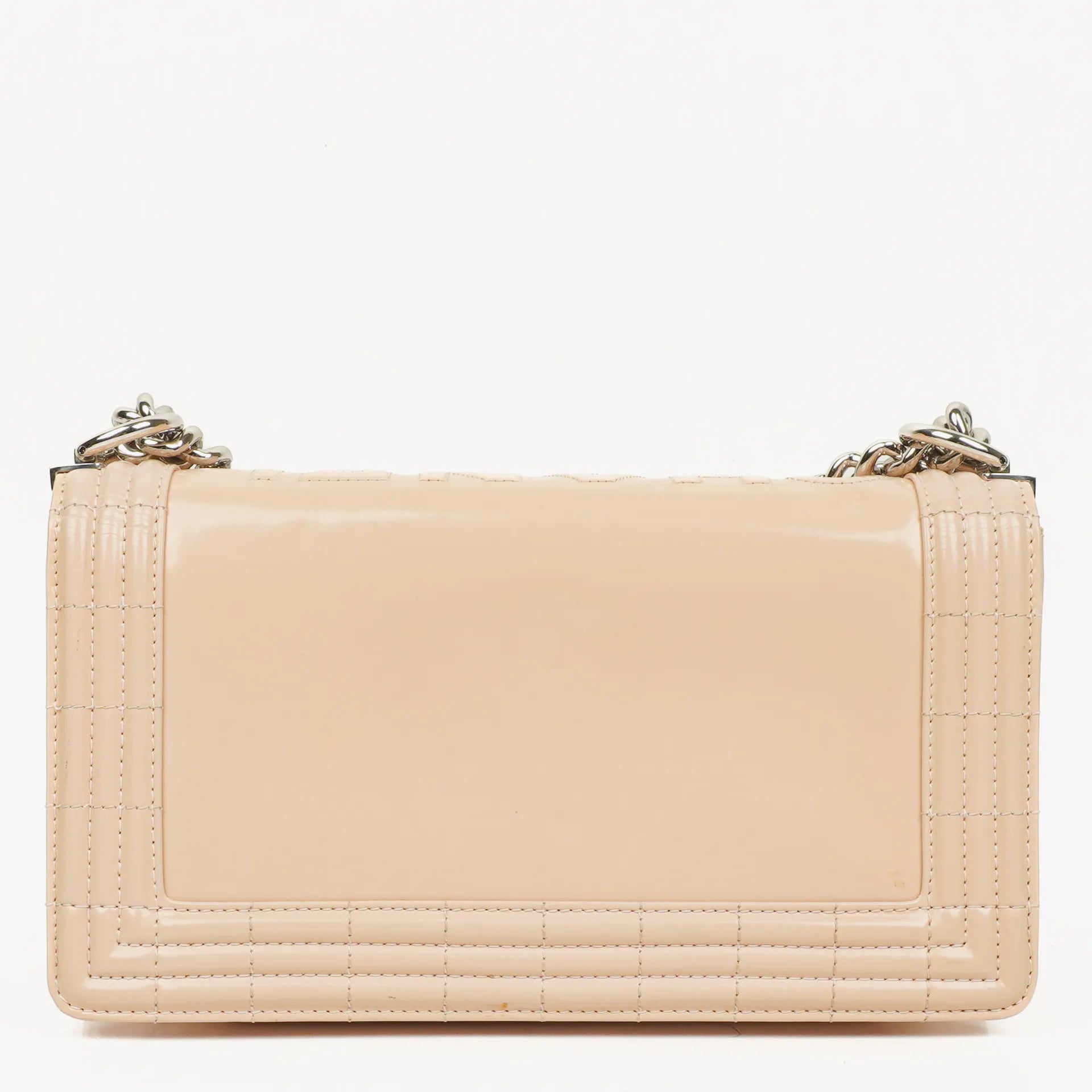 Chanel Boy Flap Bag aus beigem Lackleder