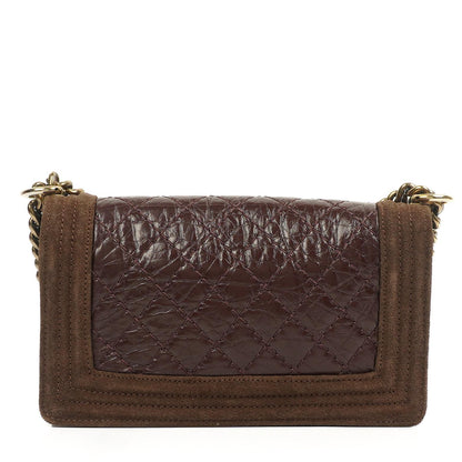 Chanel Boy Mittelgroße Flap Tasche Burgunder Gestepptes Abgenutztes Kalbsleder Gealterte Goldbeschläge, 2013-2014