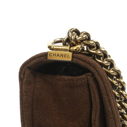 Chanel Boy Mittelgroße Flap Tasche Burgunder Gestepptes Abgenutztes Kalbsleder Gealterte Goldbeschläge, 2013-2014