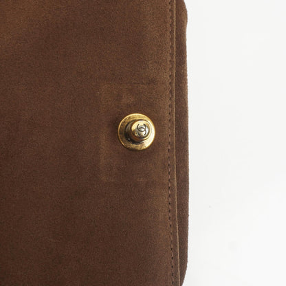 Chanel Boy Mittelgroße Flap Tasche Burgunder Gestepptes Abgenutztes Kalbsleder Gealterte Goldbeschläge, 2013-2014