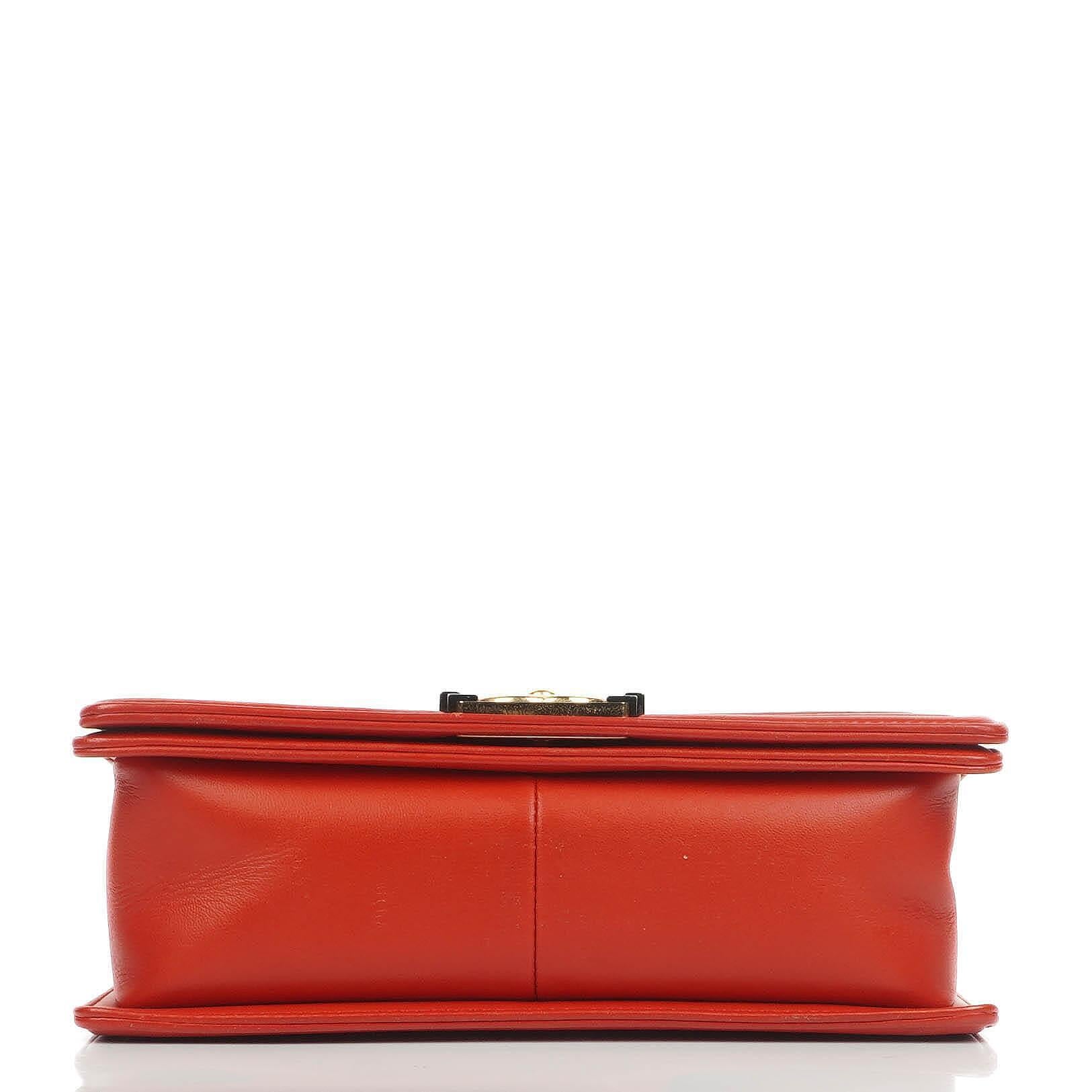 Chanel Boy Flap Tasche aus rotem Leder