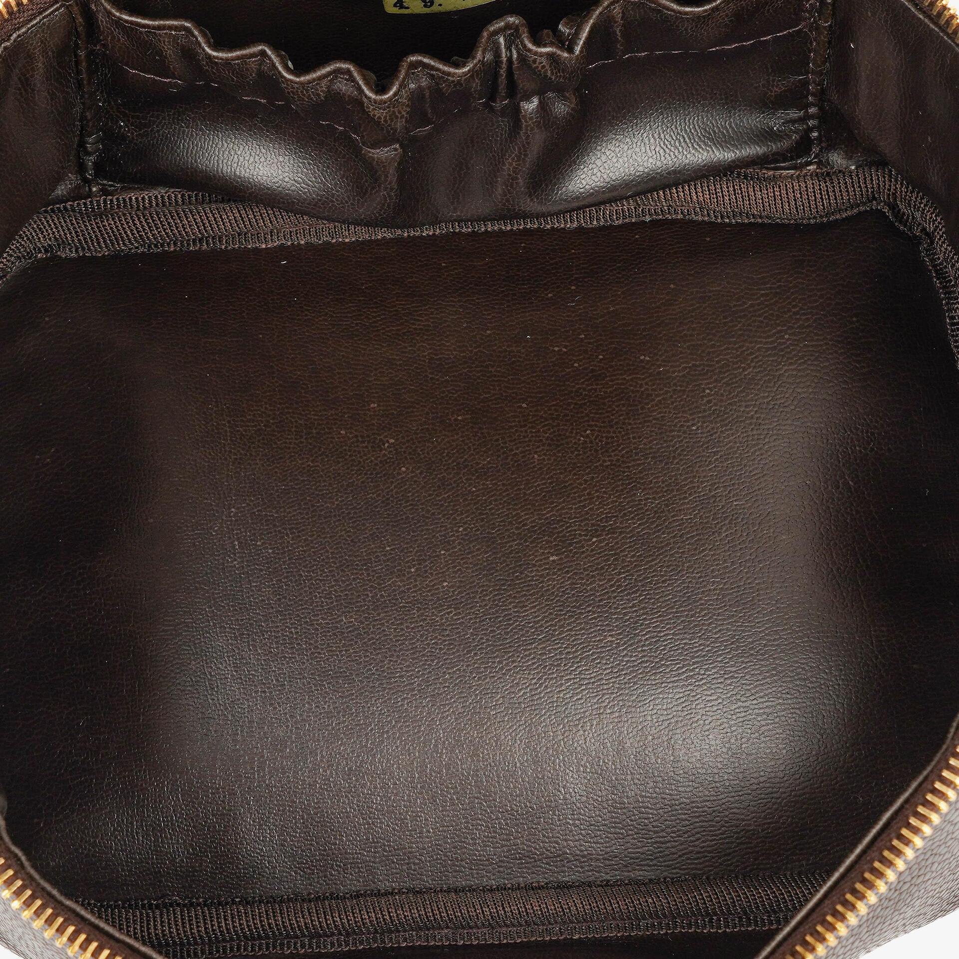 Chanel Braun Caviar Gestepptes Leder Timeless Kosmetiktasche