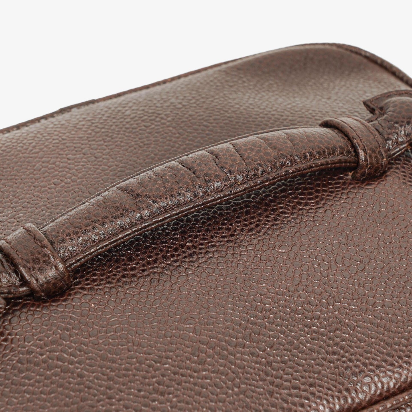 Chanel Braun Caviar Gestepptes Leder Timeless Kosmetiktasche