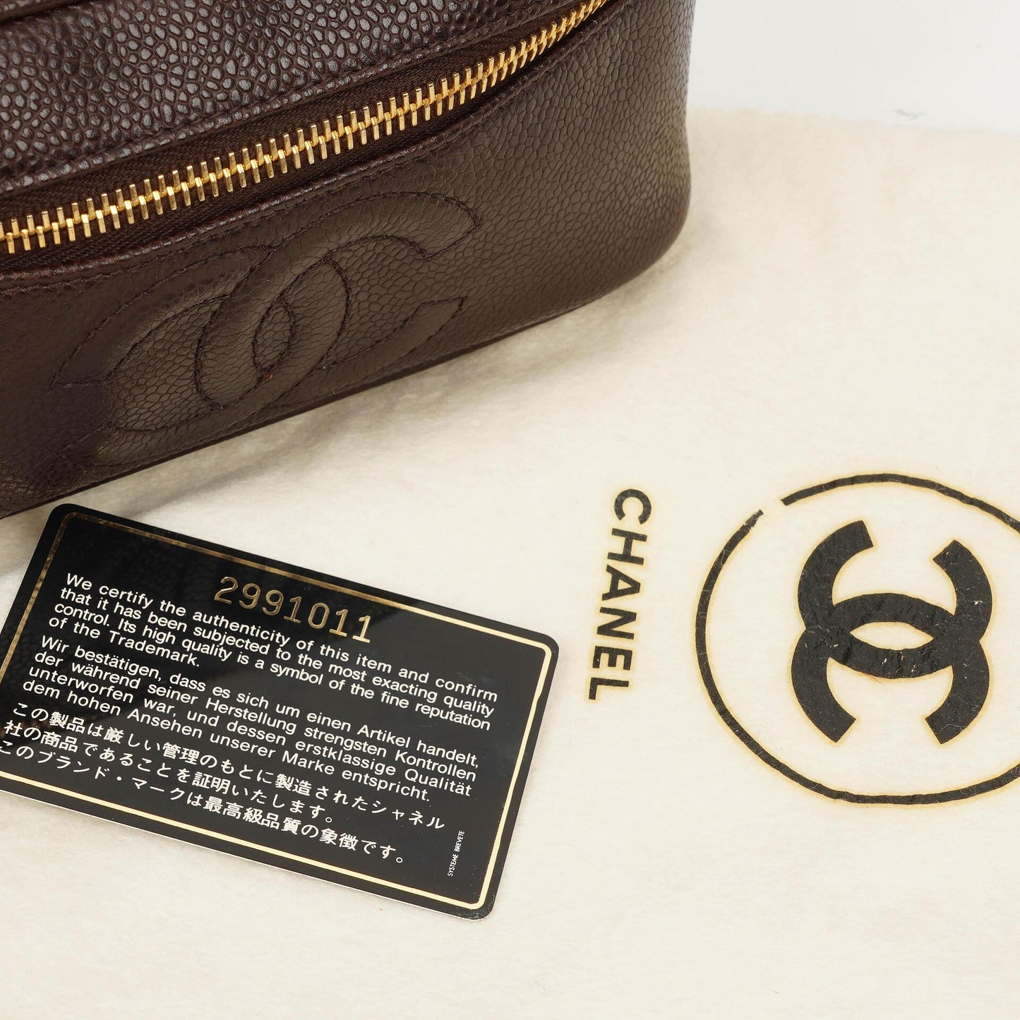 Chanel Braun Caviar Gestepptes Leder Timeless Kosmetiktasche
