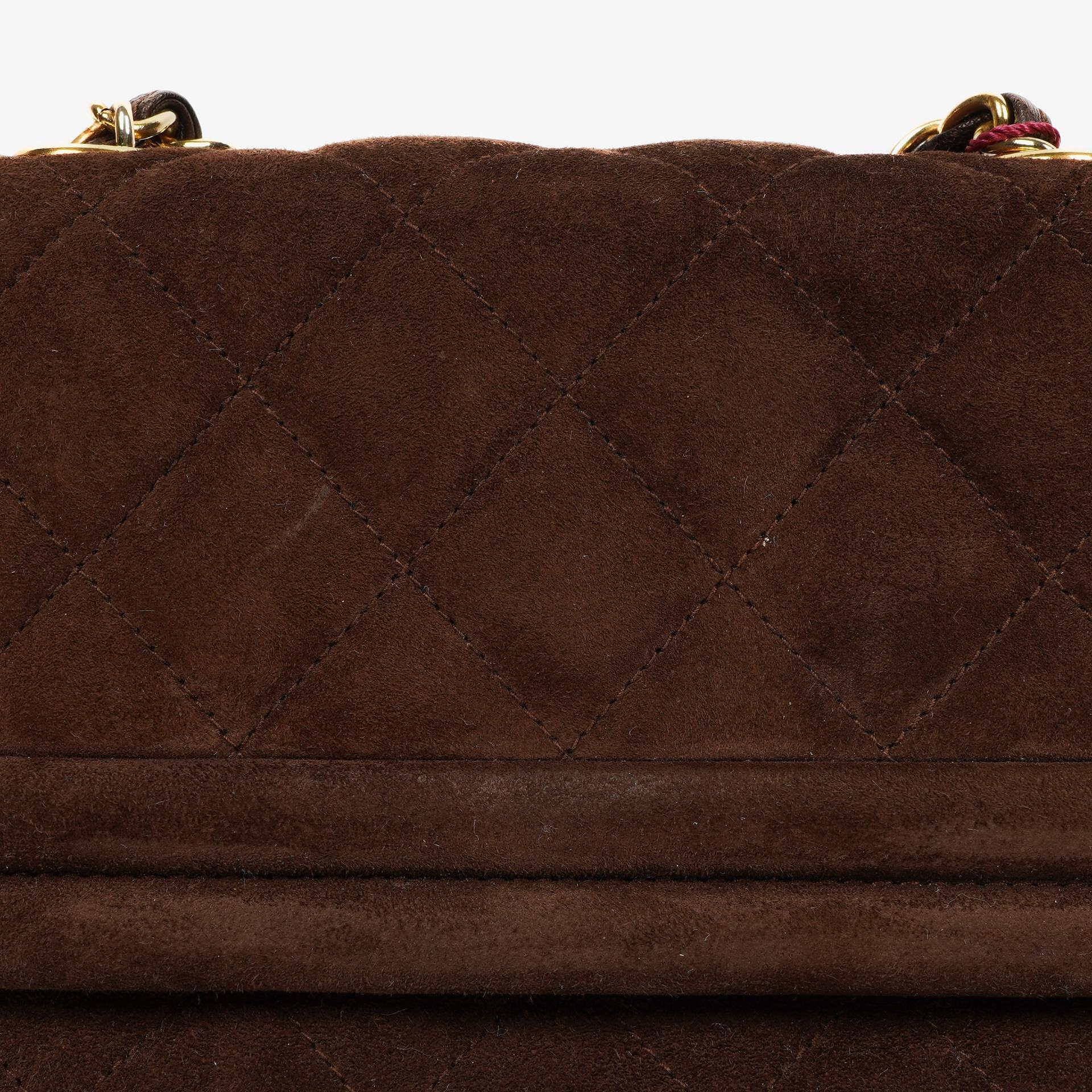 Chanel Braune Gestepptes Wildleder Quaste Klappentasche, 1989-1991