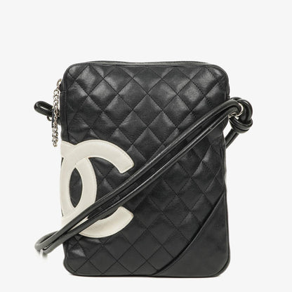 Chanel Cambon Medium Messenger Tasche aus schwarzem gestepptem Leder