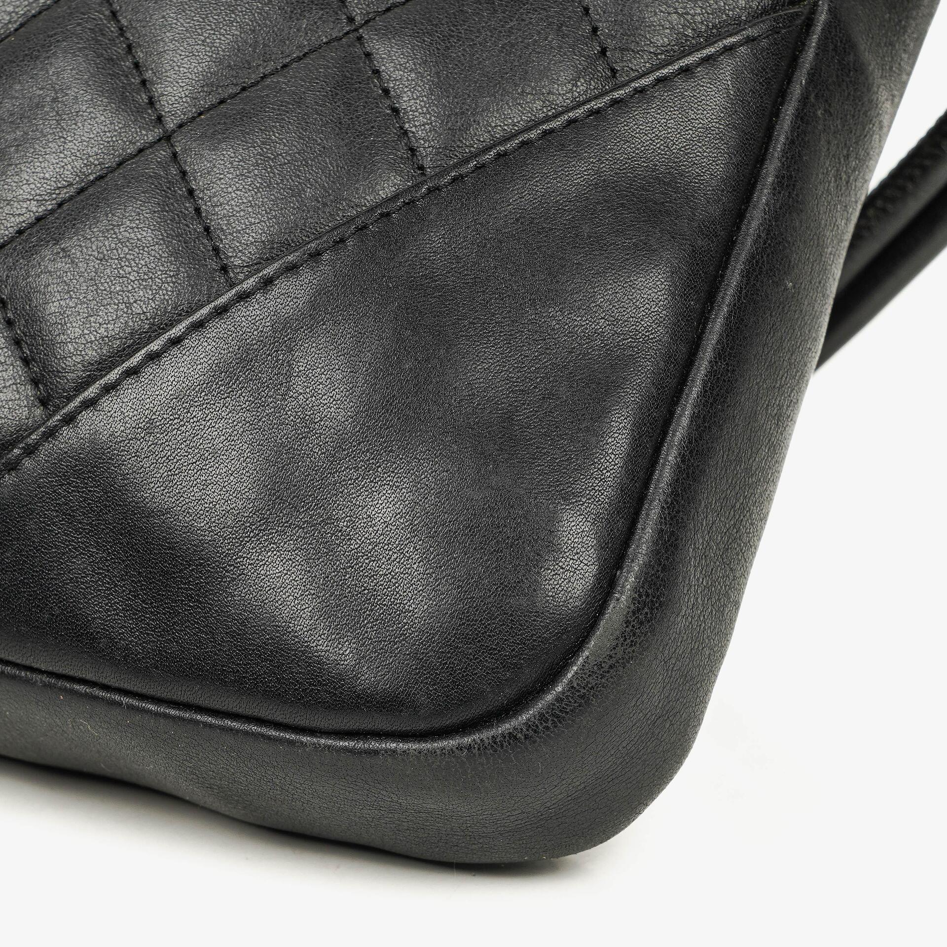 Chanel Cambon Medium Messenger Tasche aus schwarzem gestepptem Leder