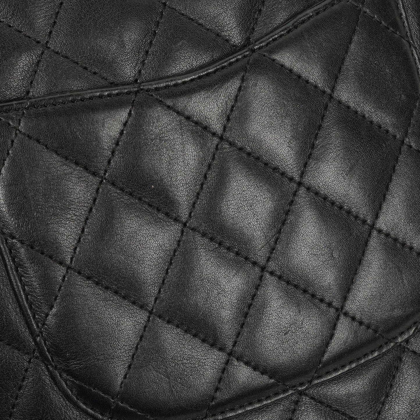 Chanel Cambon Medium Messenger Tasche aus schwarzem gestepptem Leder