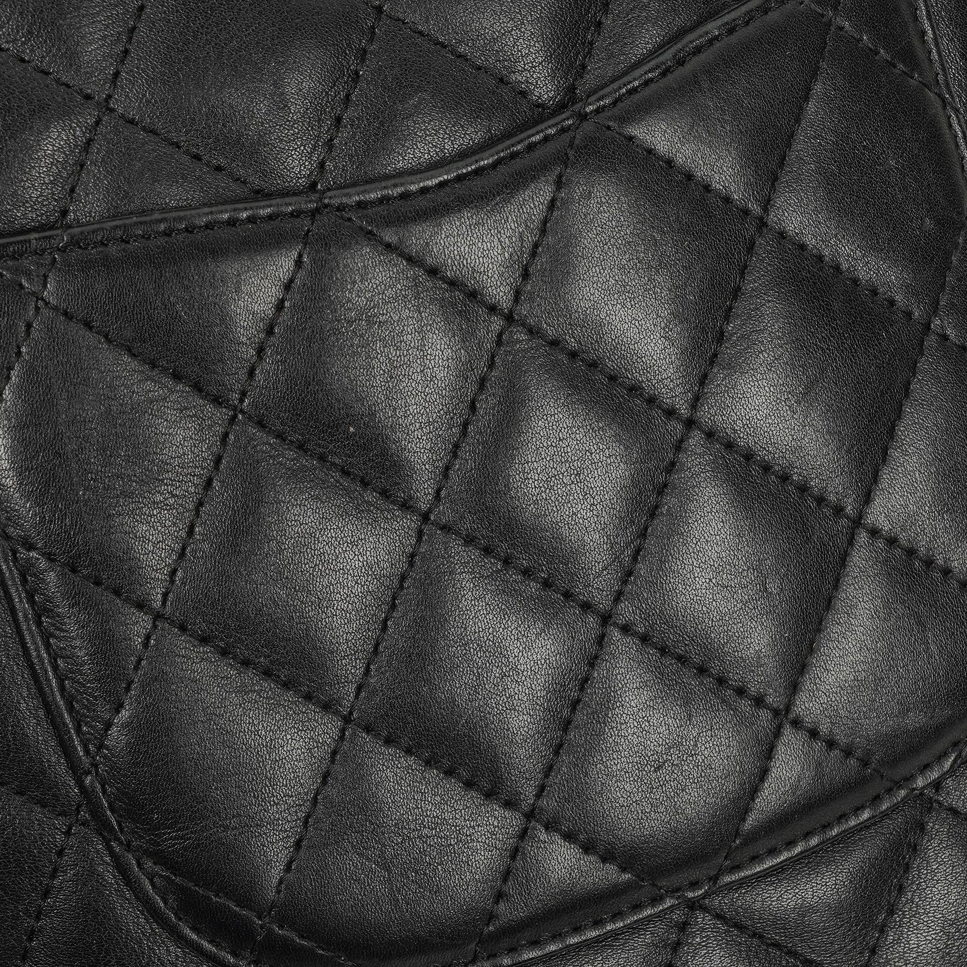 Chanel Cambon Medium Messenger Tasche aus schwarzem gestepptem Leder