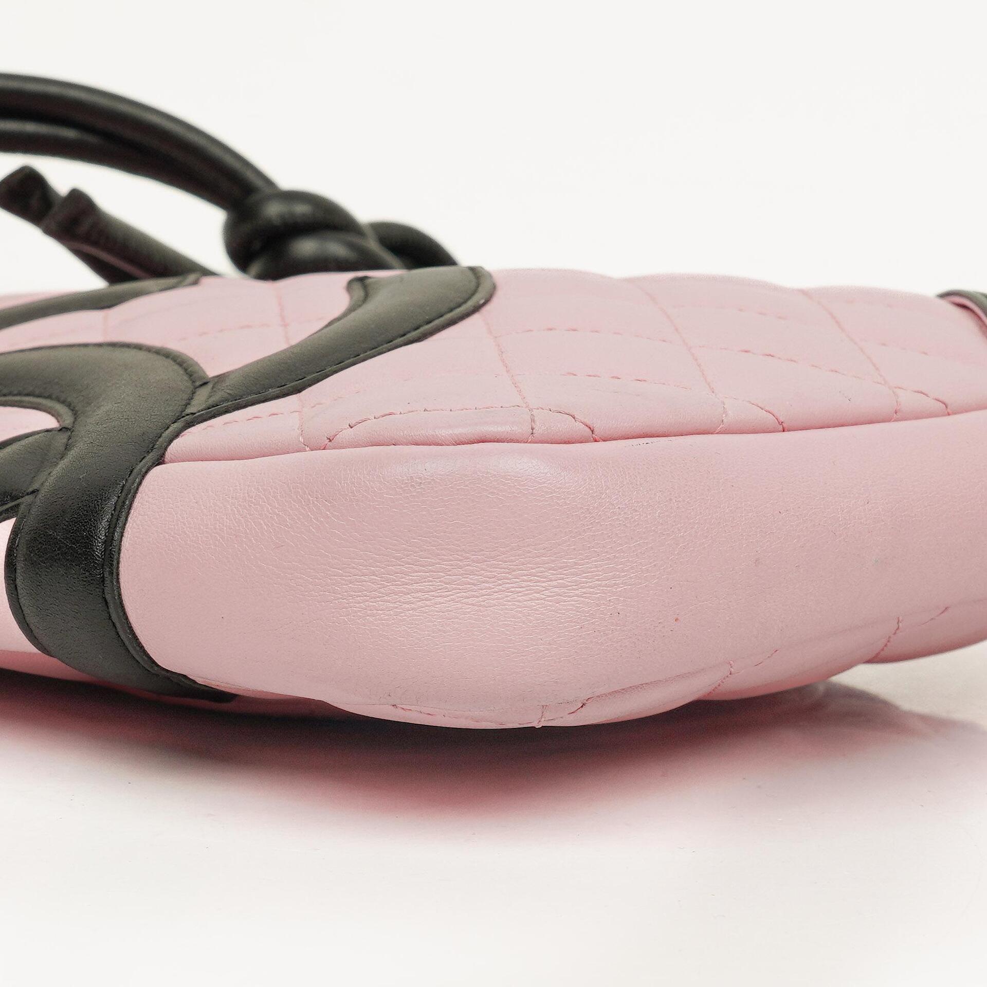 Chanel Cambon mittelgroße Messenger-Tasche aus rosa gestepptem Leder