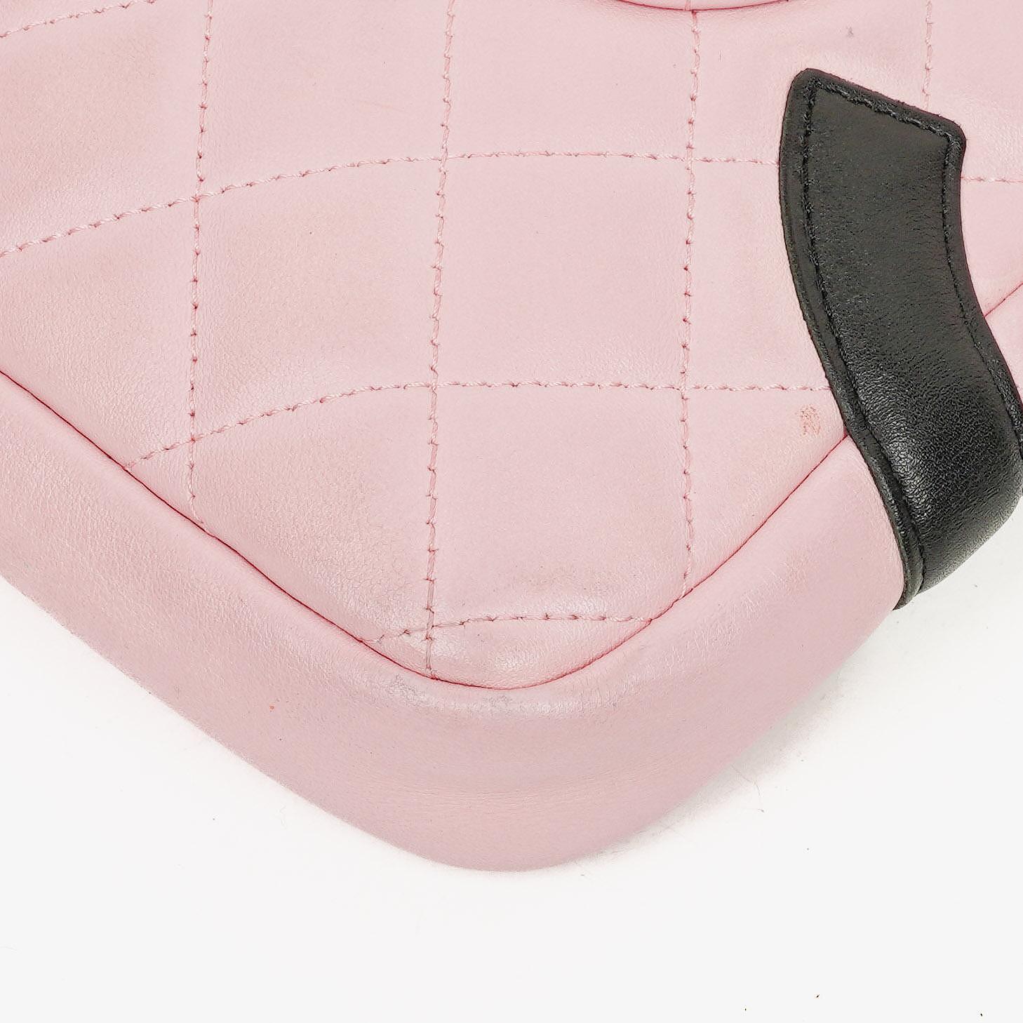 Chanel Cambon mittelgroße Messenger-Tasche aus rosa gestepptem Leder