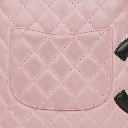 Chanel Cambon mittelgroße Messenger-Tasche aus rosa gestepptem Leder