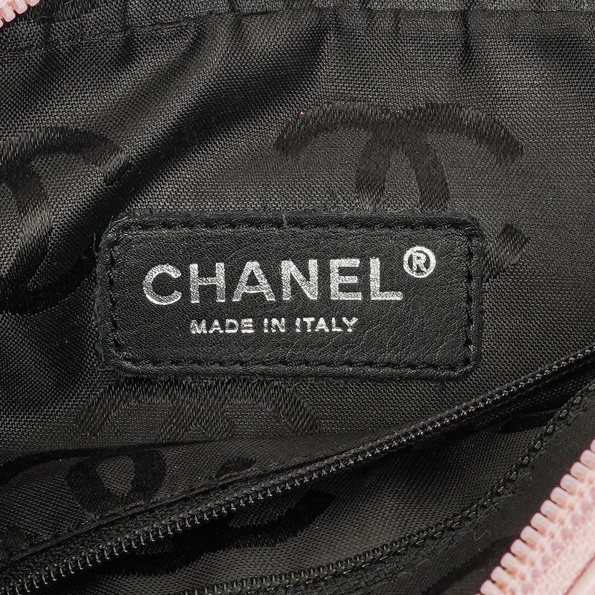 Chanel Cambon mittelgroße Messenger-Tasche aus rosa gestepptem Leder