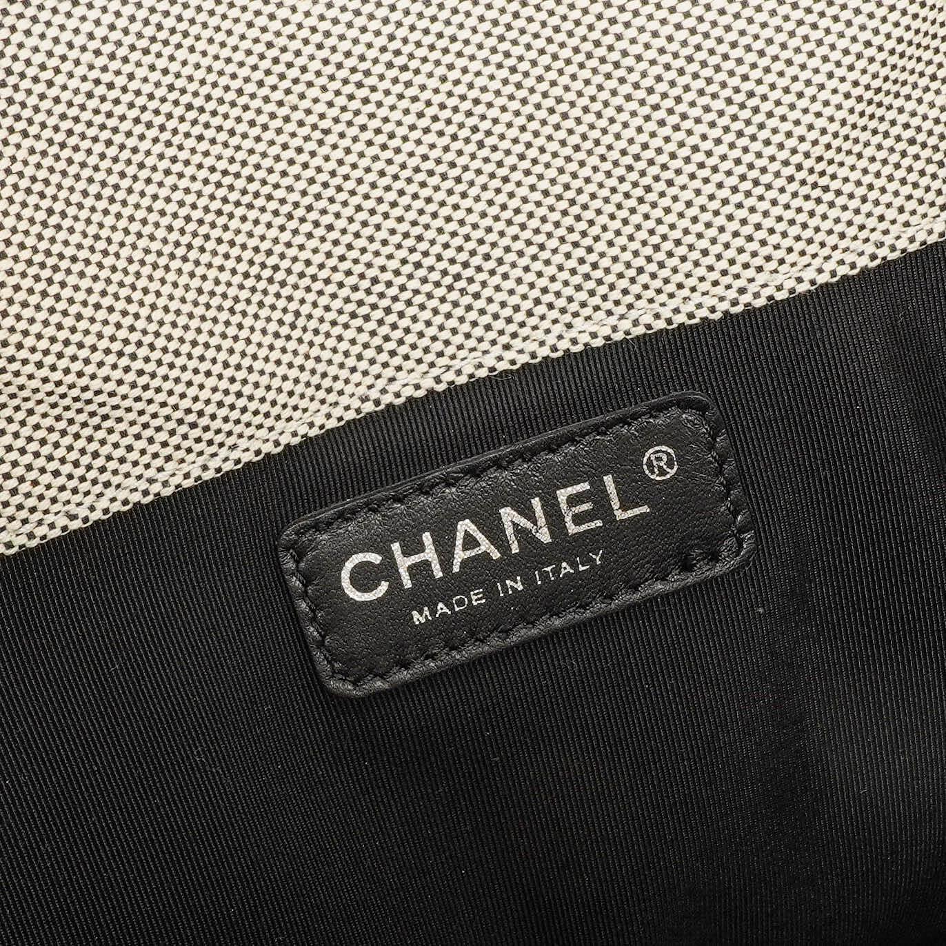 Chanel Camellia N°5 Chocolate Bar Tote Tasche