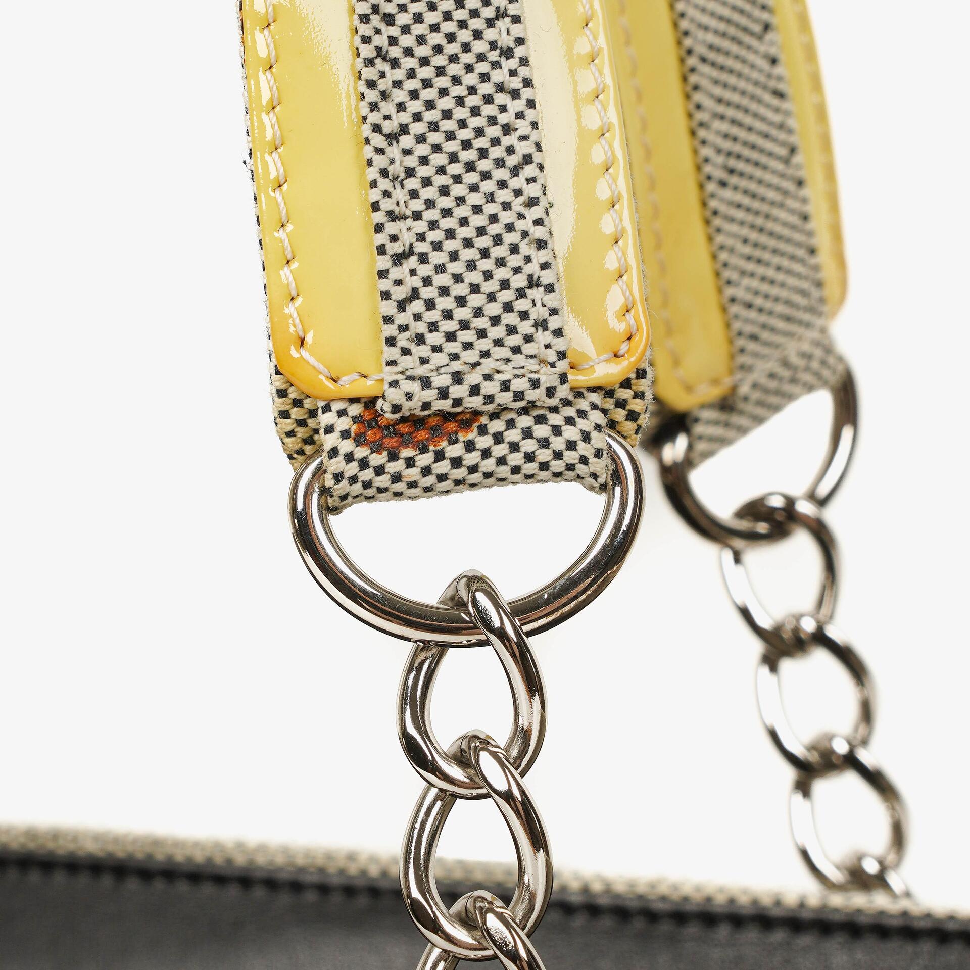 Chanel Camellia N°5 Chocolate Bar Tote Tasche