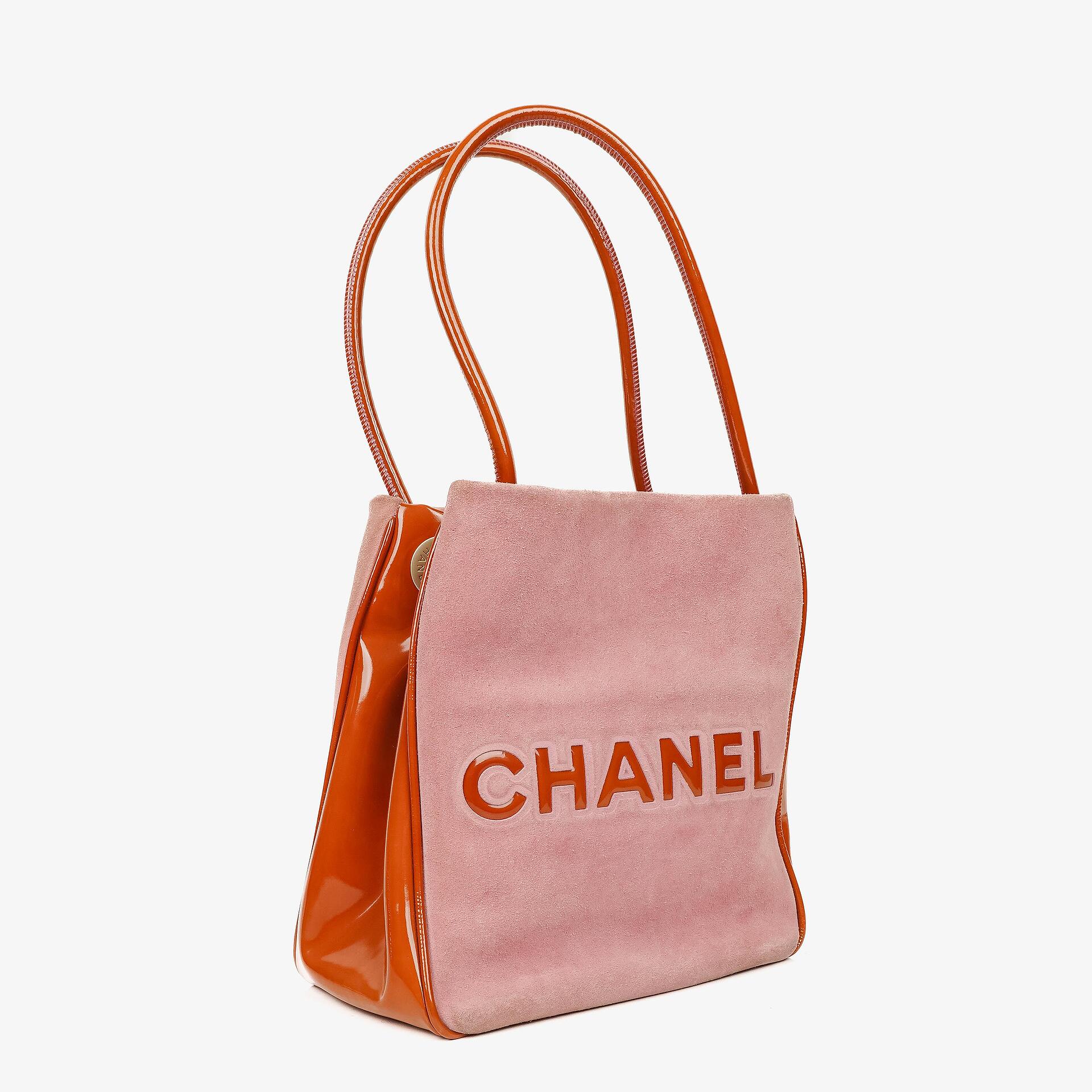 Chanel Camellia Tote Bag aus rosa Wildleder und Patentleder