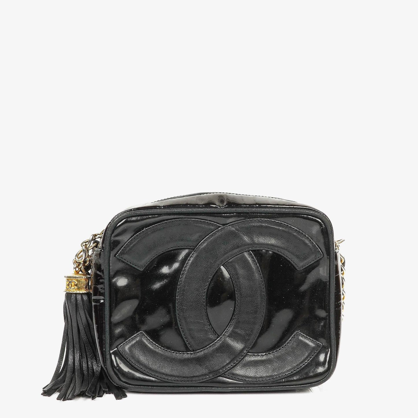 Chanel Camera CC kleine Schultertasche aus schwarzem Lackleder mit Quaste