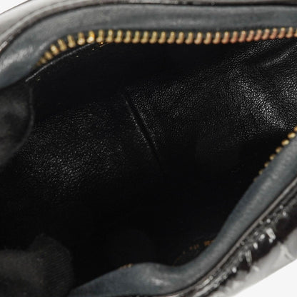 Chanel Camera CC kleine Schultertasche aus schwarzem Lackleder mit Quaste