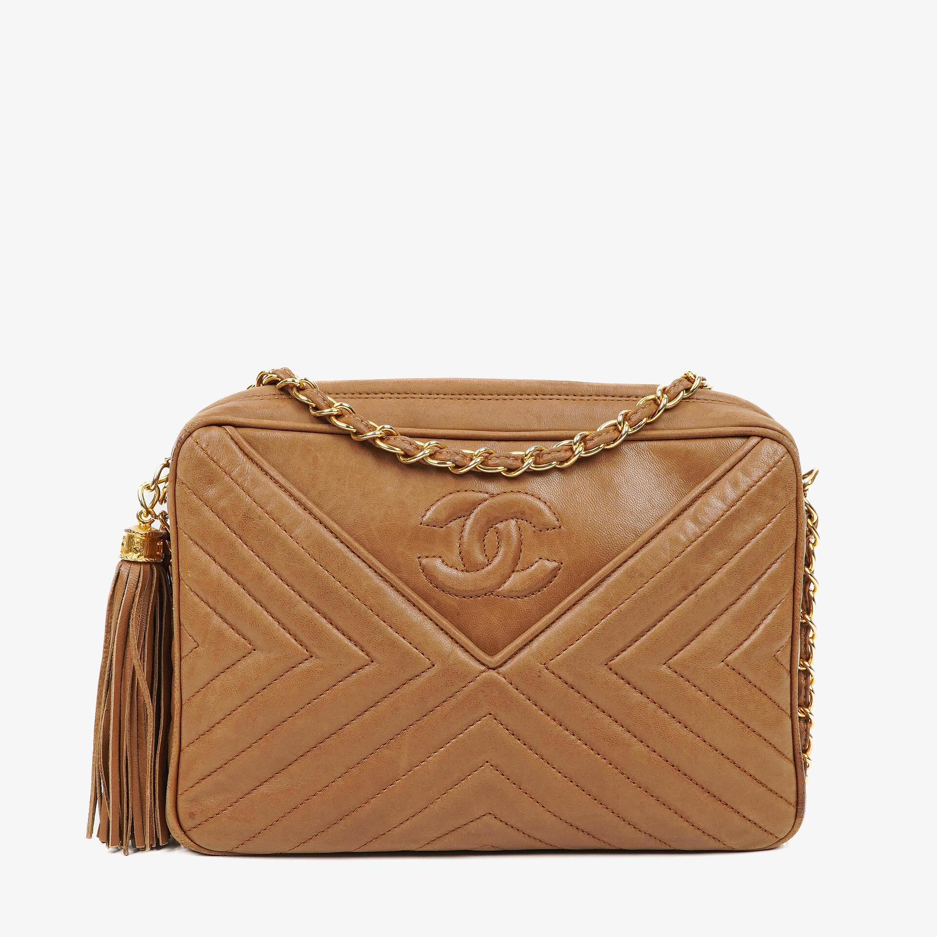 Chanel Camera Umhängetasche aus braunem Leder mit Quaste