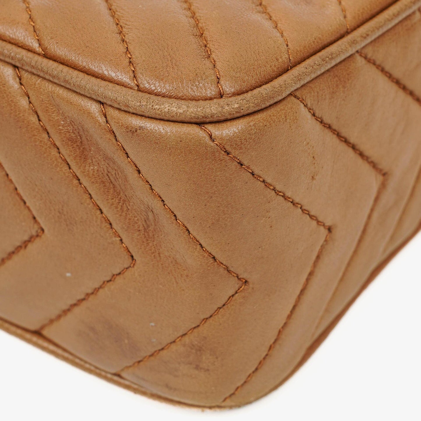 Chanel Camera Umhängetasche aus braunem Leder mit Quaste