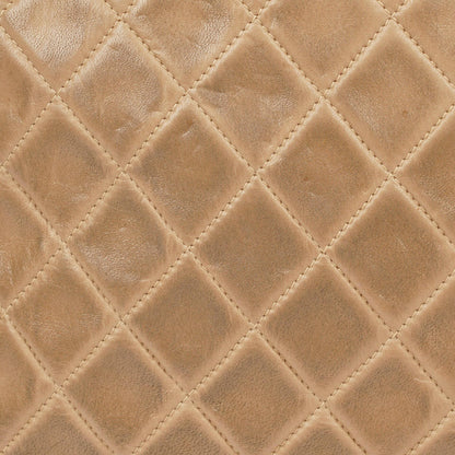 Chanel Camera Tasche aus beigem gestepptem Lammleder mit Quaste und CC