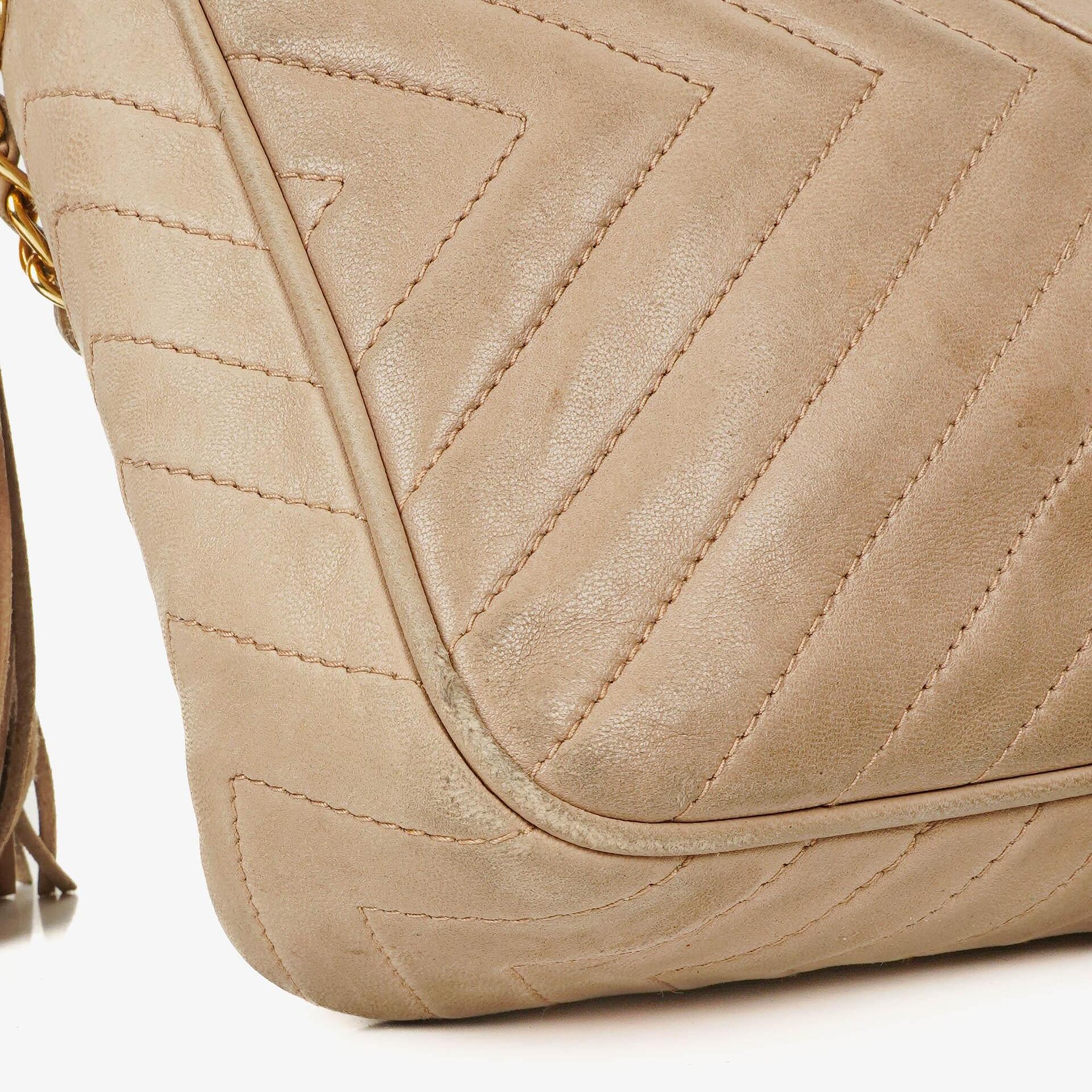 Chanel Camera Tassel Umhängetasche aus Leder