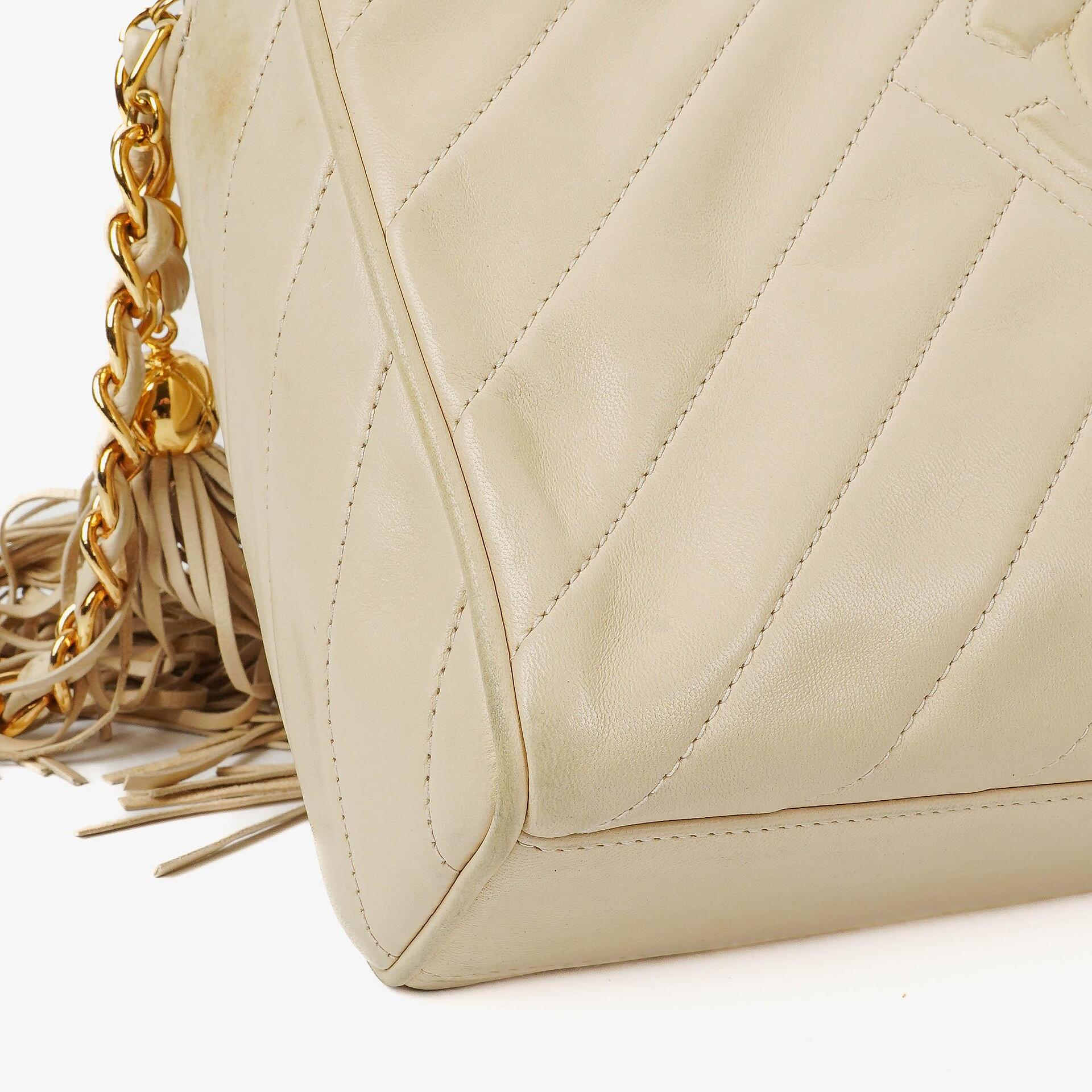 Chanel Kamera Quaste Leder Vordertasche Umhängetasche