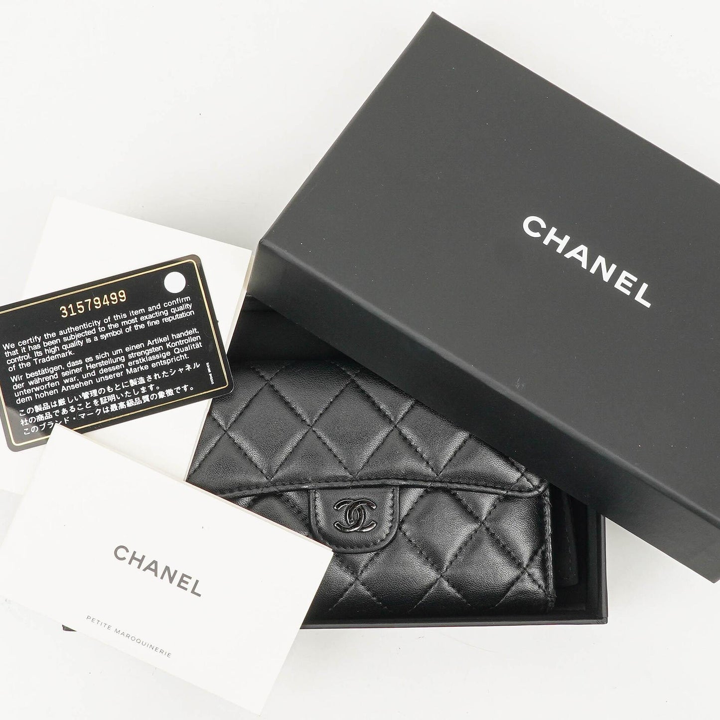 Chanel Kartenhalter Geldbörse So Black Gestepptes Lammleder Flap