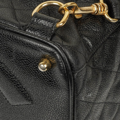 Chanel Kordelzug-Rucksack aus gestepptem Caviar