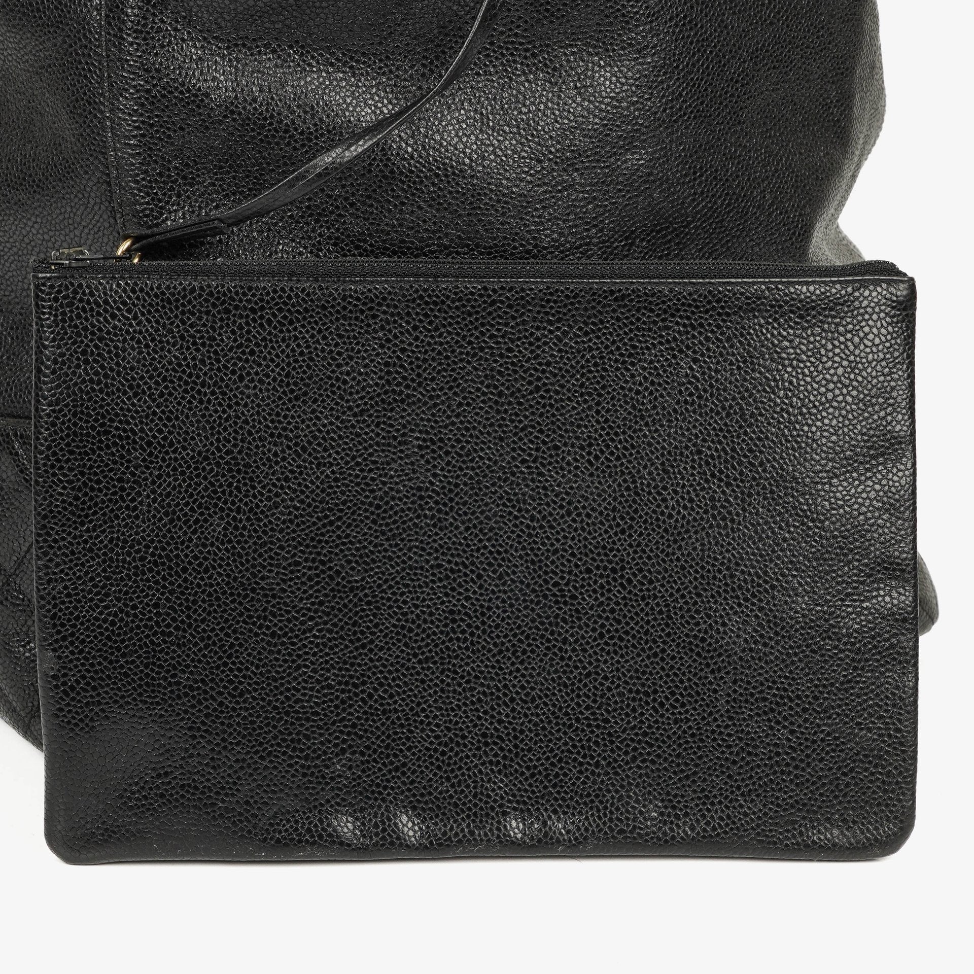 Chanel Kordelzug-Rucksack aus gestepptem Caviar