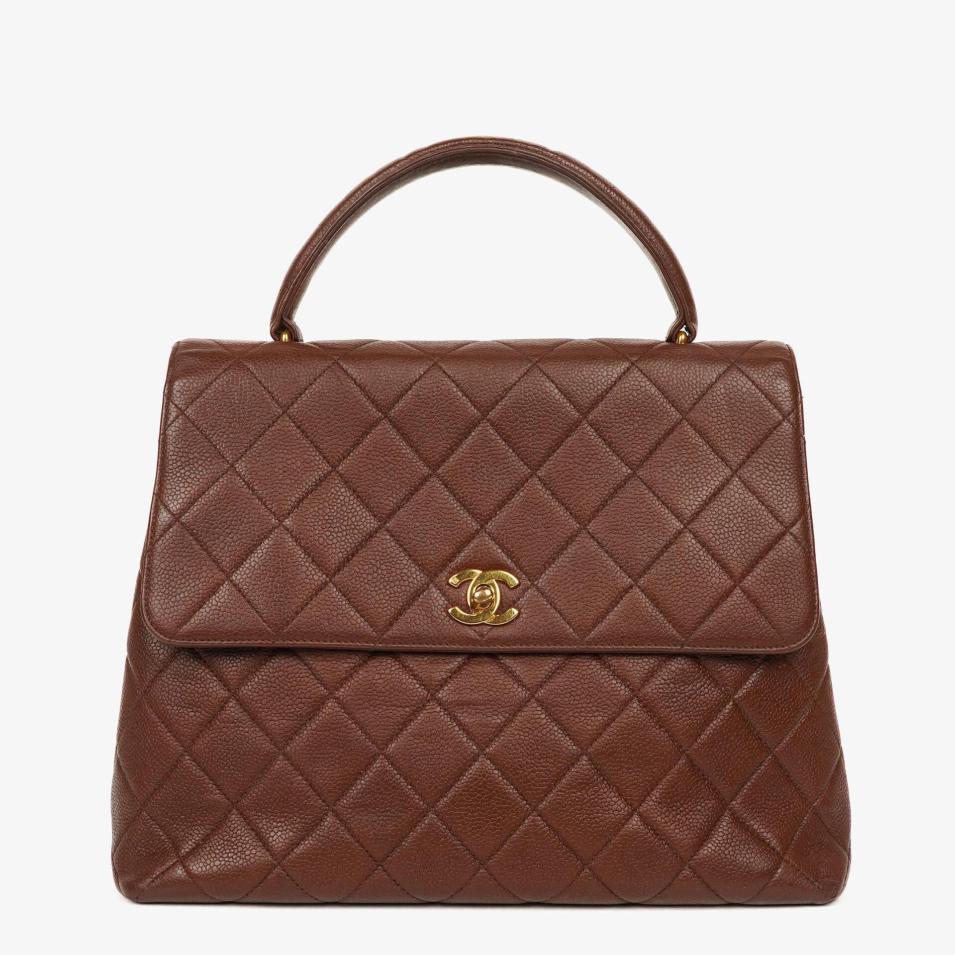 CHANEL Jumbo Kelly Klappentasche aus gestepptem Caviar-Leder