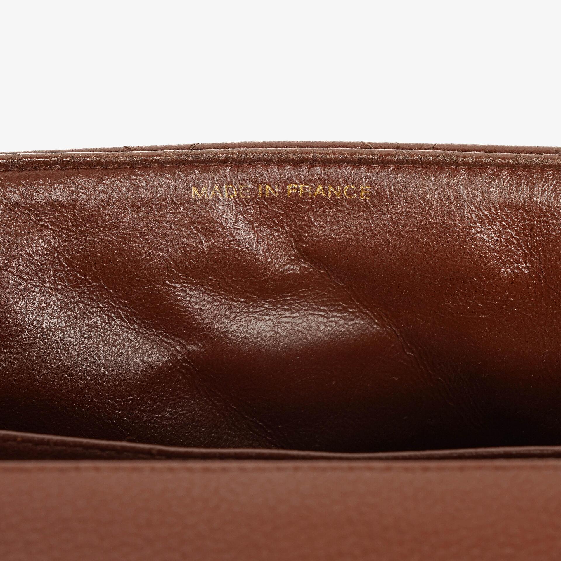 CHANEL Jumbo Kelly Klappentasche aus gestepptem Caviar-Leder